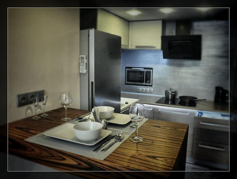 Vision Luxury Apartment Rynek Wrocław Eksteriør bilde